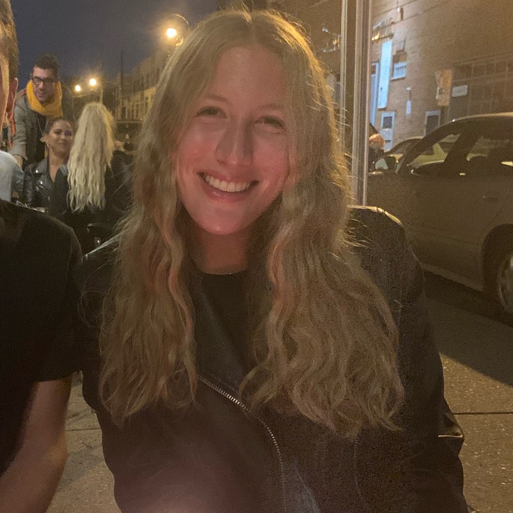 Meet your Posher, Abby